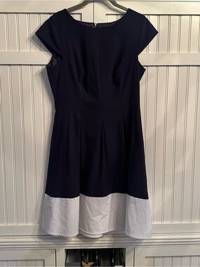 DressBarn db Est. 1962 Navy & White Colorblock Fit & Flare Midi Dress Size 10